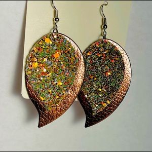 Sparkling dangle earrings